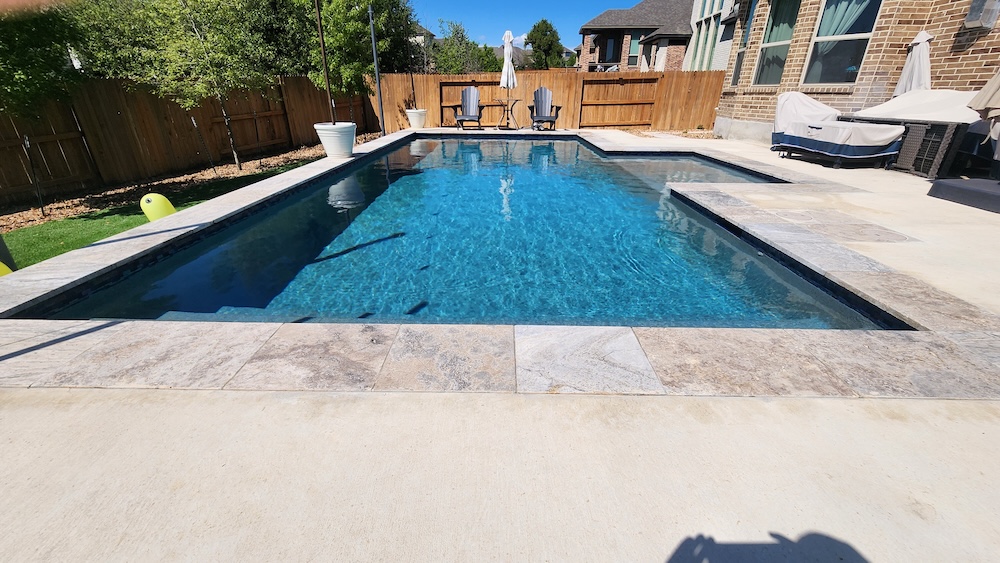 Backyard Entertaining Pool photo 2