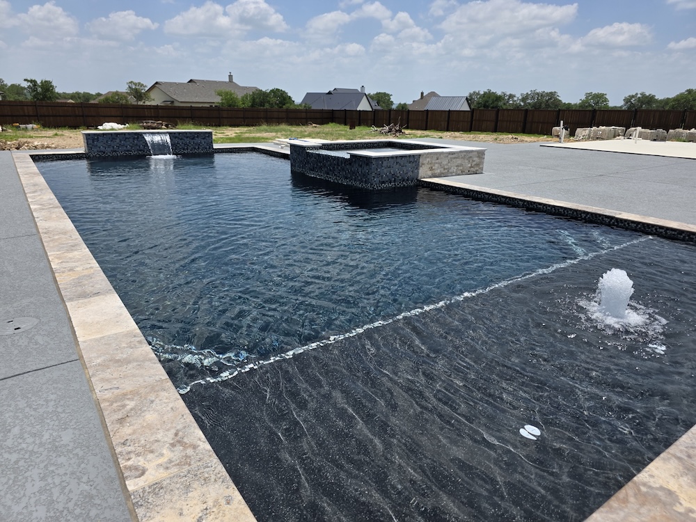 Modern Dark Pool photo 2