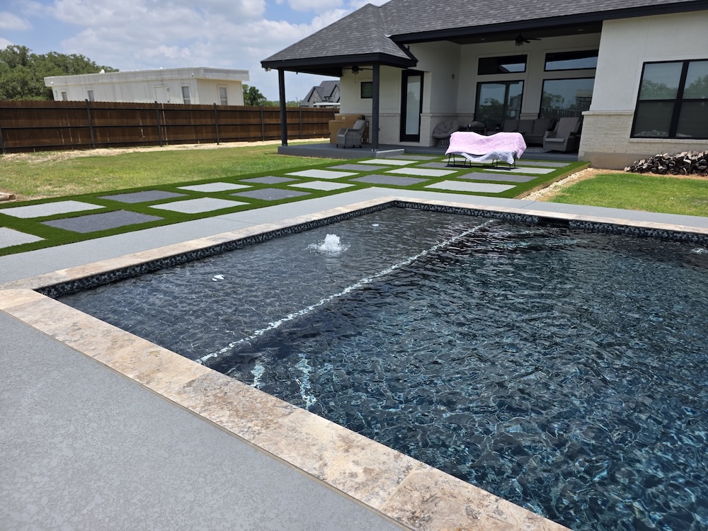 Modern Dark Pool photo 4