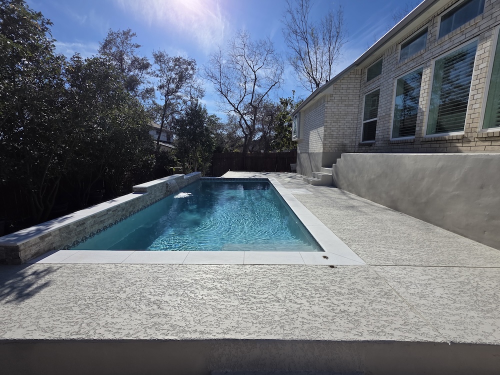 Clean Lines Pool photo 5